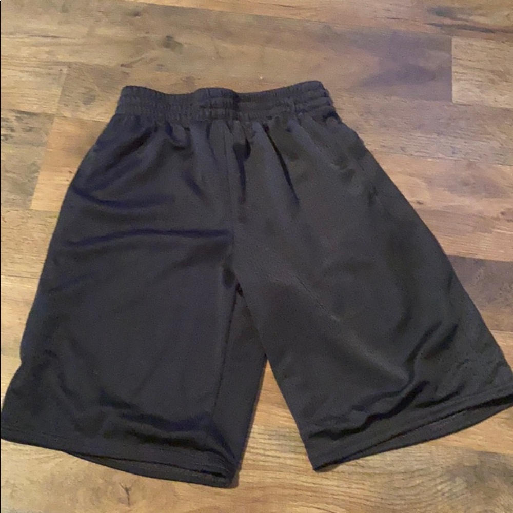 Basketball shorts